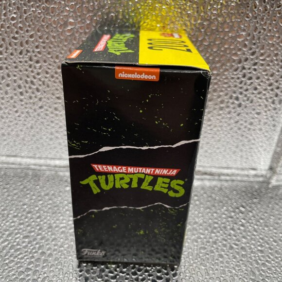 Funko Pop! TMNT – Michelangelo (200) - Picture 6 of 6